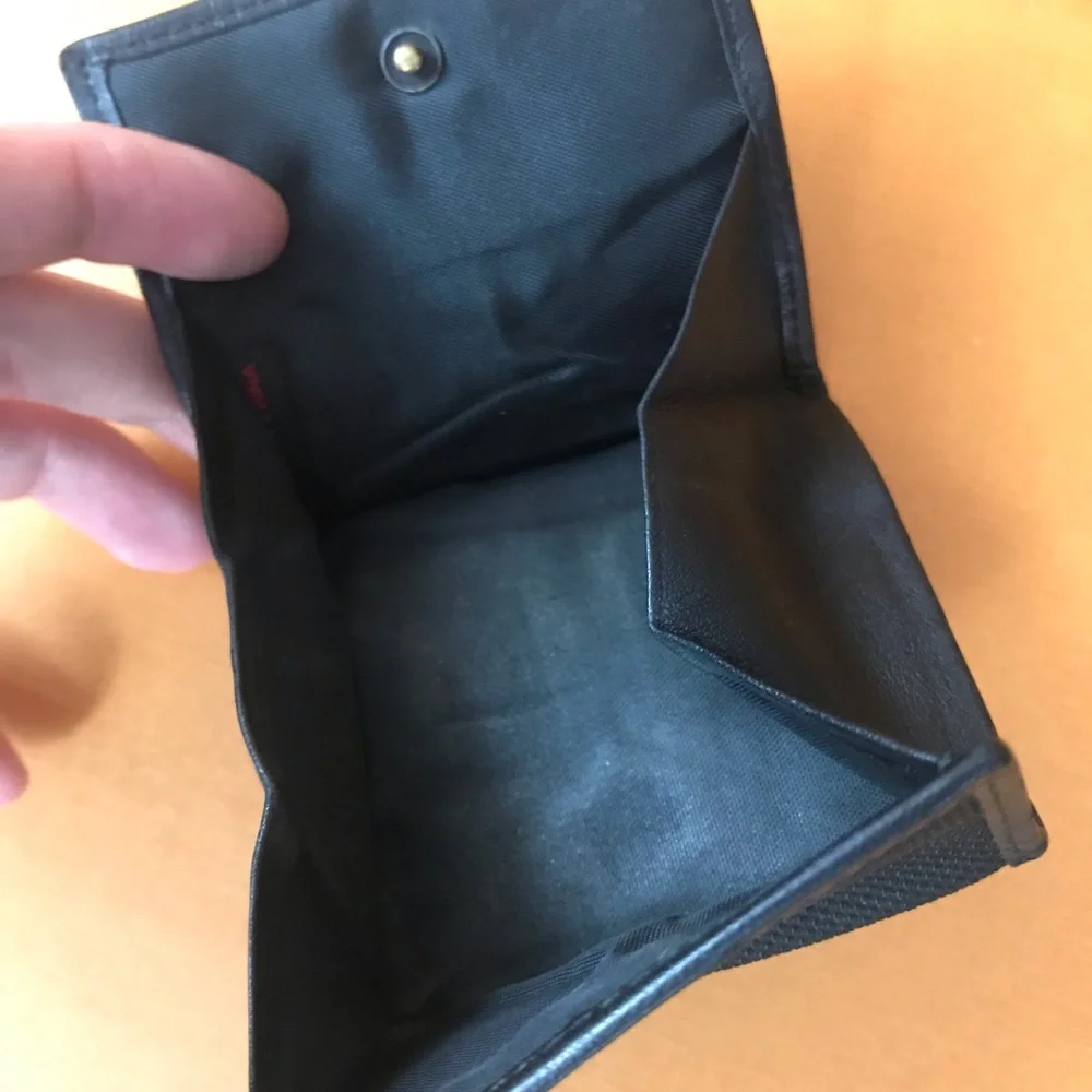 Tumi black‎ foldable wallet